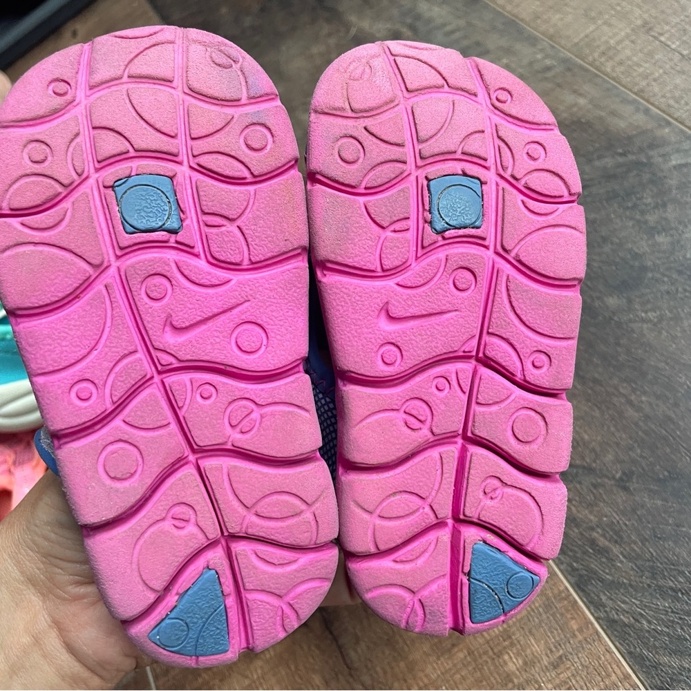 Girls Sandals - Picture 10 of 11